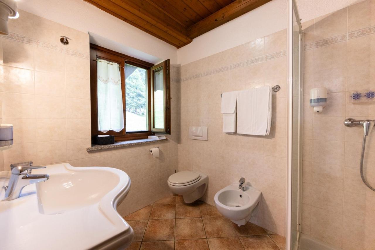 Le Reve Bed & Breakfast กูร์มาเยอร์ ภายนอก รูปภาพ