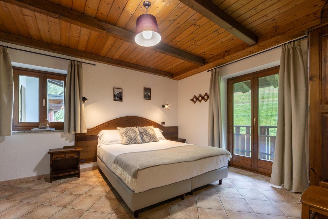 Le Reve Bed & Breakfast กูร์มาเยอร์ ภายนอก รูปภาพ